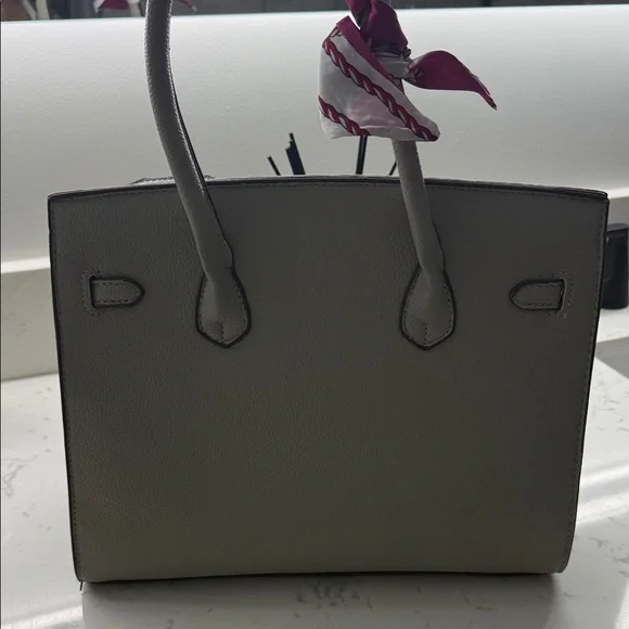 Chic Gray Satchel with Scarf Accent - Picture 4 of 5